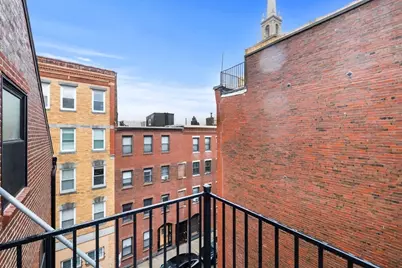 190 Salem Street #3, Boston, MA 02113 - Photo 30