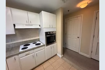 636 Beacon St #404, Boston, MA 02215 - Photo 10