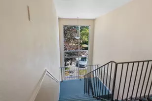 40 Fernview Ave, North Andover, MA 01845 - Photo 10