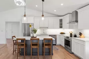 46 Sandwich Rd, Plymouth, MA 02360 - Photo 10