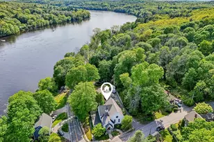 39 High St, Merrimac, MA 01860 - Photo 2