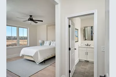 16 Metacomet Rd #16, West Bridgewater, MA 02379 - Photo 20