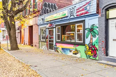 389 Main St, Holyoke, MA 01040 - Photo 2