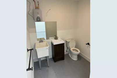 1134A American Legion Hwy #4, Westport, MA 02790 - Photo 12