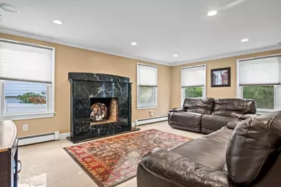 64 Browning Rd, Arlington, MA 02476 - Photo 8