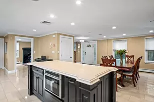 64 Browning Rd, Arlington, MA 02476 - Photo 4
