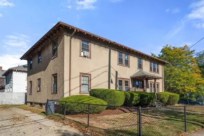 1629 Centre St, Newton, MA 02461 - Photo 6