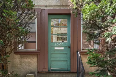 1629 Centre St, Newton, MA 02461 - Photo 8