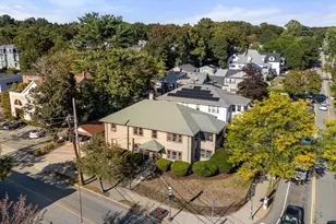 1629 Centre St, Newton, MA 02461 - Photo 4