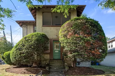 1629 Centre St, Newton, MA 02461 - Photo 10