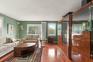 1 Boatswains Wy, Chelsea, MA 02150 - Photo 6