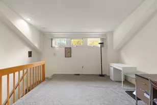 1 Boatswains Wy, Chelsea, MA 02150 - Photo 30