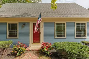 7 Horseshoe Cir, Sandwich, MA 02563 - Photo 1