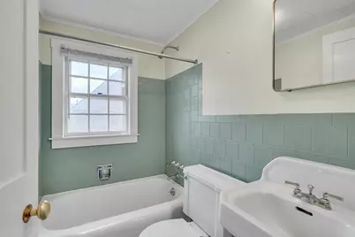 14-A Muzzey St #14 Upstair, Lexington, MA 02421 - Photo 18