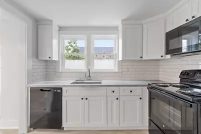 98 Seminole Ave, Waltham, MA 02451 - Photo 6