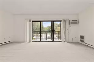 235 Winthrop St, Medford, MA 02155 - Photo 4