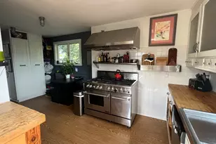 15 Orchard St, Newton, MA 02458 - Photo 2