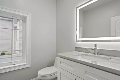 241 Lake Ave, Worcester, MA 01604 - Photo 18