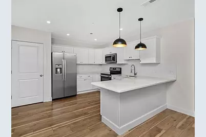 1 Pleasant St #302, Cohasset, MA 02025 - Photo 4