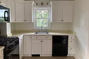 11 Richmond St, Weymouth, MA 02188 - Photo 2