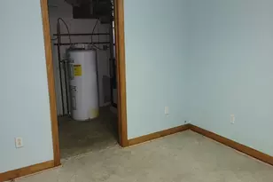 620 Henshaw St, Leicester, MA 01542 - Photo 36