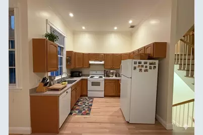 92 Sixth Street #92, Cambridge, MA 02141 - Photo 2