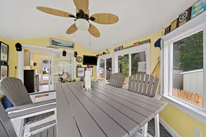 16 Jay Rd, Weymouth, MA 02190 - Photo 6