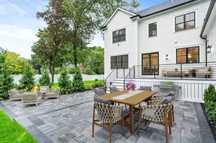 15 Peachtree Rd, Lexington, MA 02420 - Photo 4