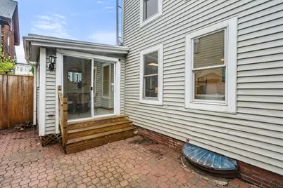 161 Hamilton St #161, Cambridge, MA 02139 - Photo 6