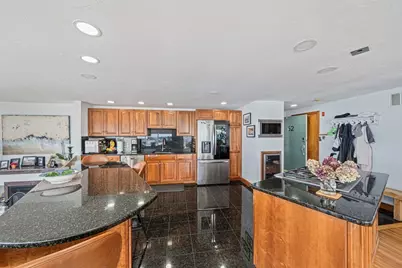 62 Oceanside Drive #62, Hull, MA 02045 - Photo 4