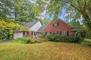 124 Tecumseh Dr, Longmeadow, MA 01106 - Photo 1