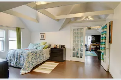 132 Eleventh Street, Providence, RI 02906 - Photo 16