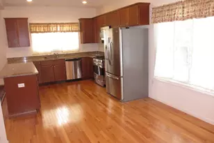 2 Blue Jay Cir, Wakefield, MA 01880 - Photo 2