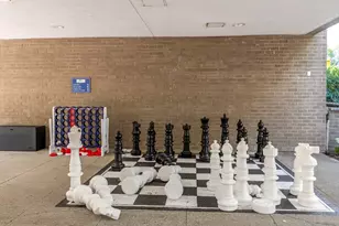 33 Pond Ave, Brookline, MA 02445 - Photo 6