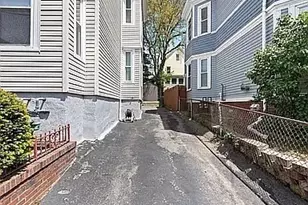 17 Cypress St, Somerville, MA 02143 - Photo 12