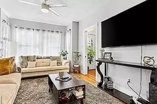 17 Cypress St, Somerville, MA 02143 - Photo 10