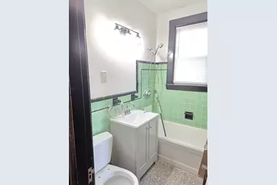 126 W. Wyoming #4, Melrose, MA 02176 - Photo 10