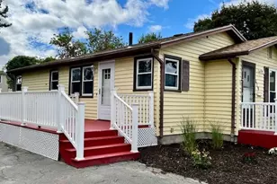 219 Clarendon Ave, Chicopee, MA 01013 - Photo 2