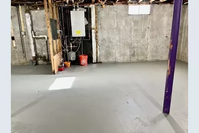 219 Clarendon Ave, Chicopee, MA 01013 - Photo 26