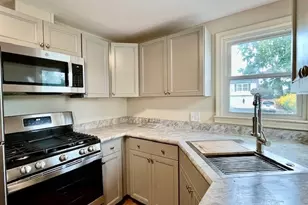 219 Clarendon Ave, Chicopee, MA 01013 - Photo 6