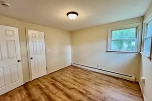 219 Clarendon Ave, Chicopee, MA 01013 - Photo 14