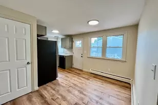 219 Clarendon Ave, Chicopee, MA 01013 - Photo 8