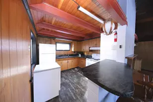 8 Thayer Rd, Monroe, MA 01350 - Photo 22