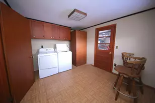 8 Thayer Rd, Monroe, MA 01350 - Photo 14