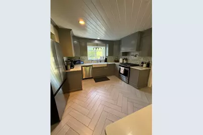 29 Union Ave, Westport, MA 02790 - Photo 4