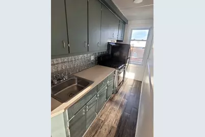 303 Cambnridge Street #Apt 3, Fall River, MA 02721 - Photo 8