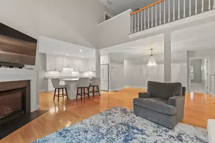 1 Hollyhock Knoll Ct, Bourne, MA 02532 - Photo 8