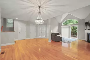 1 Hollyhock Knoll Ct, Bourne, MA 02532 - Photo 10