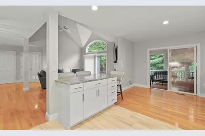 1 Hollyhock Knoll Ct #1, Bourne, MA 02532 - Photo 4