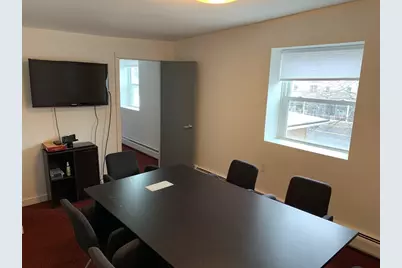 9 1/2 Market St #3B, Northampton, MA 01060 - Photo 8